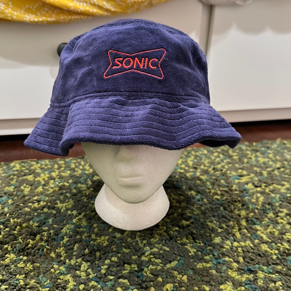 Sonic Bucket Hat